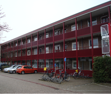 Aanpassing complex aan toegankelijkheidseisen te Bussum.
